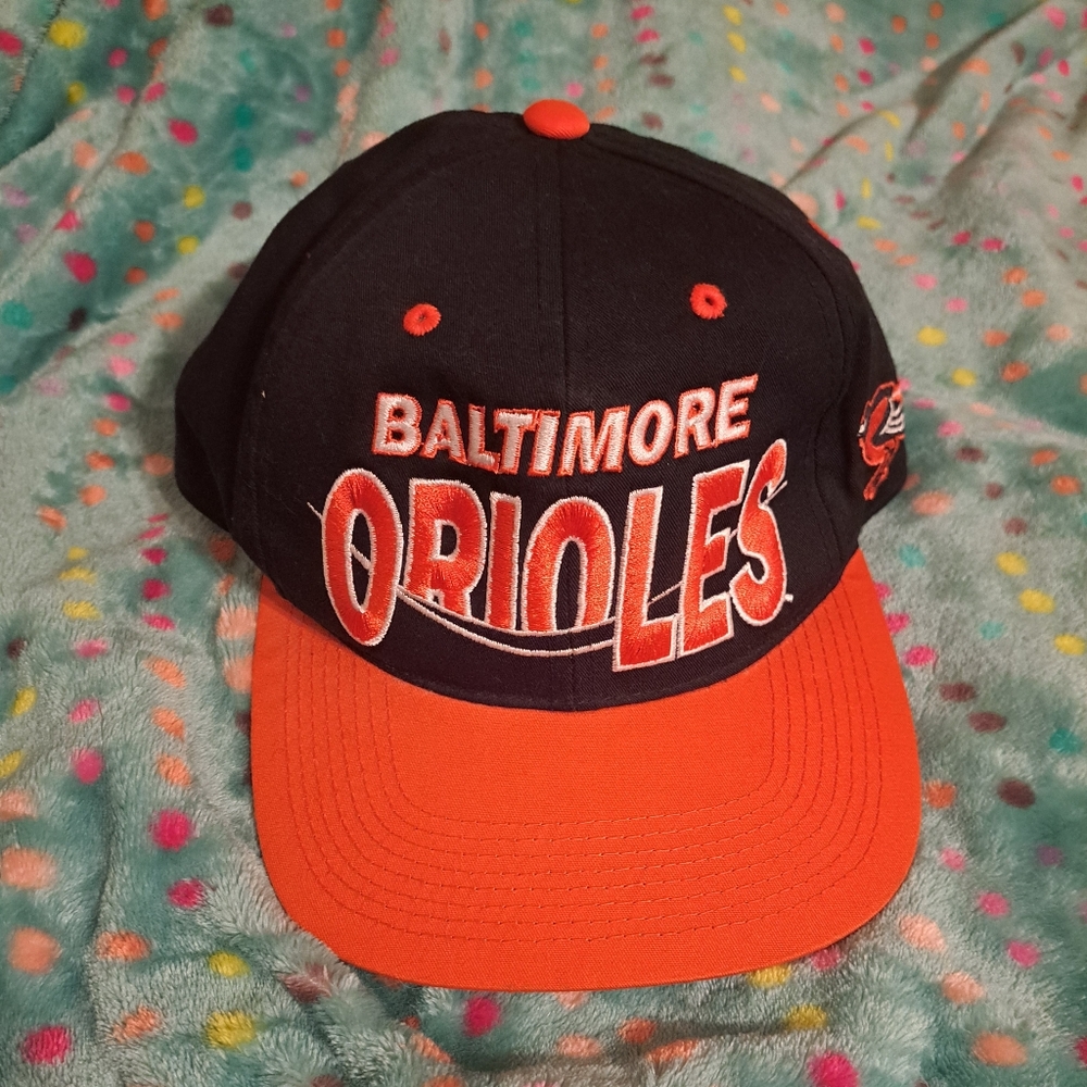 Vintage Baltimore Orioles snapback hat. Excellent Condition. Unique design